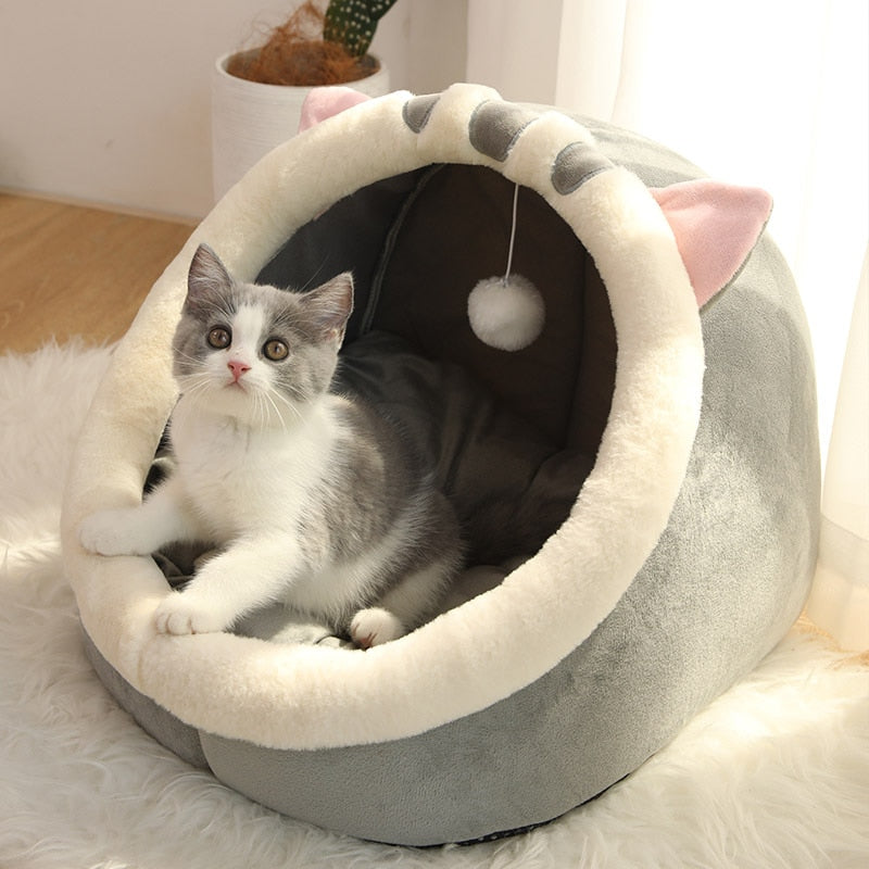 Cotton Cat Bed with Toy